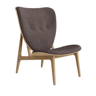 Elephant Lounge Chair van NORR11 in Natural Oak, Front – Barnum 011 – productfoto 2 van 2