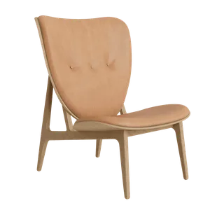 Elephant Lounge Chair van NORR11 in Natural Oak, Front – Dunes Camel 21004 – productfoto 2 van 2