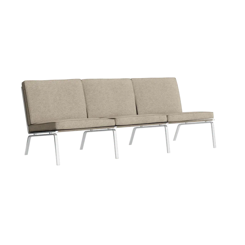 Man Three Seater van NORR11 in Barnum 003 – productfoto