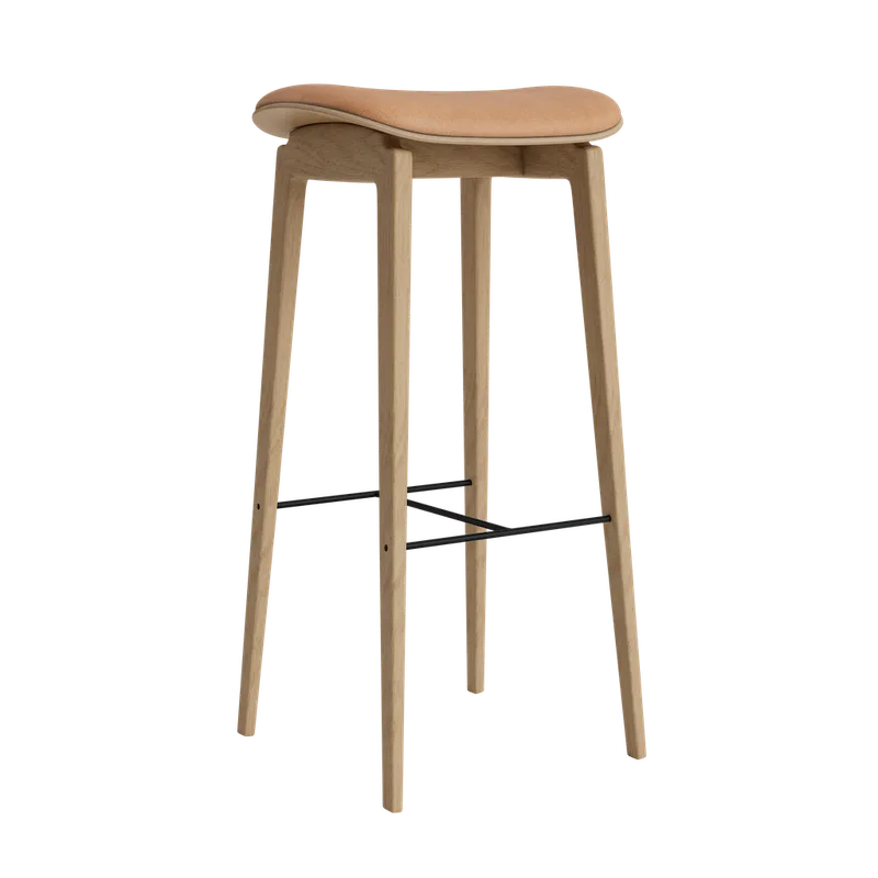 NY11 Counter & Bar w/o Backrest van NORR11 in Natural Oak, Dunes Camel 21004, H75 – productfoto 2 van 2