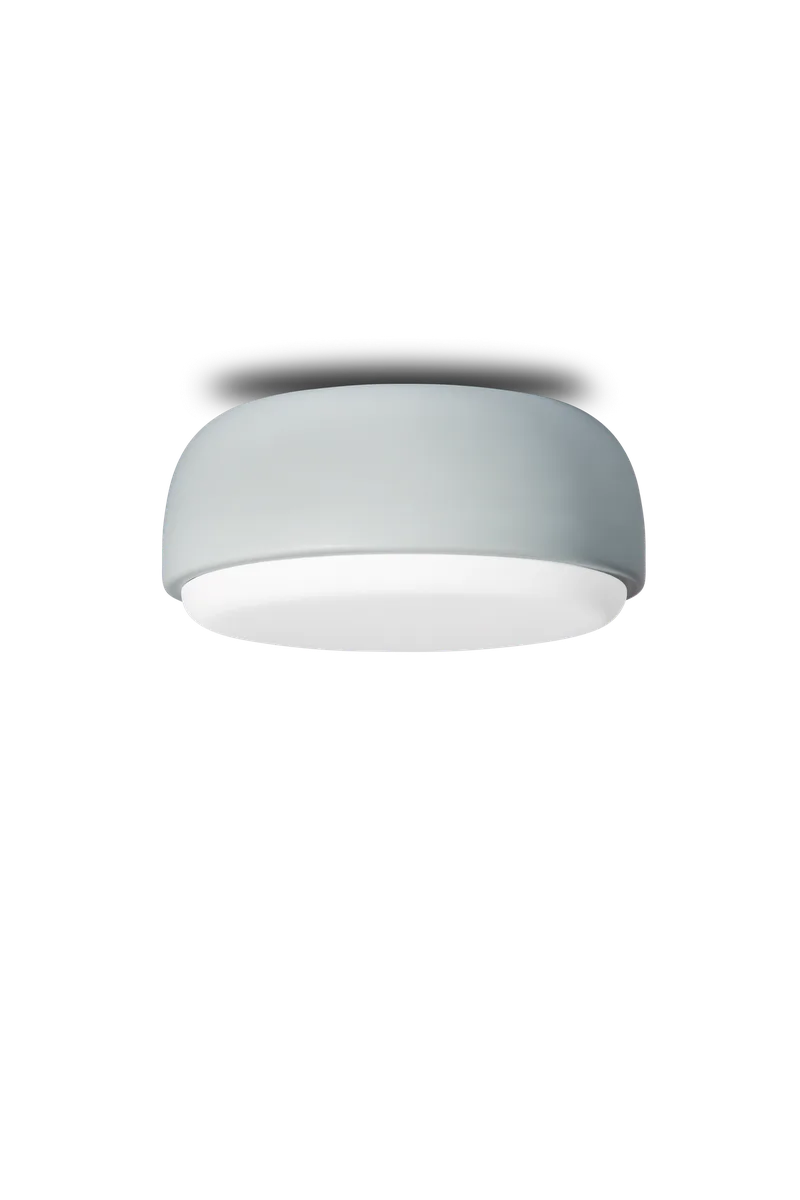 Over Me tak-/vegglampe by Northern in Ø 30 cm, Støvblå – product photo
