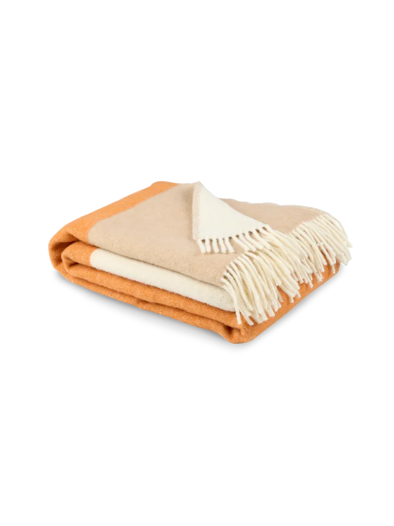 Layer pledd by Northern in Orange – product photo