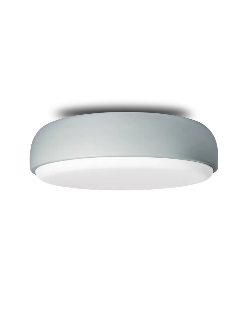 Over Me tak-/vegglampe by Northern in Ø 50 cm, Støvblå – product photo