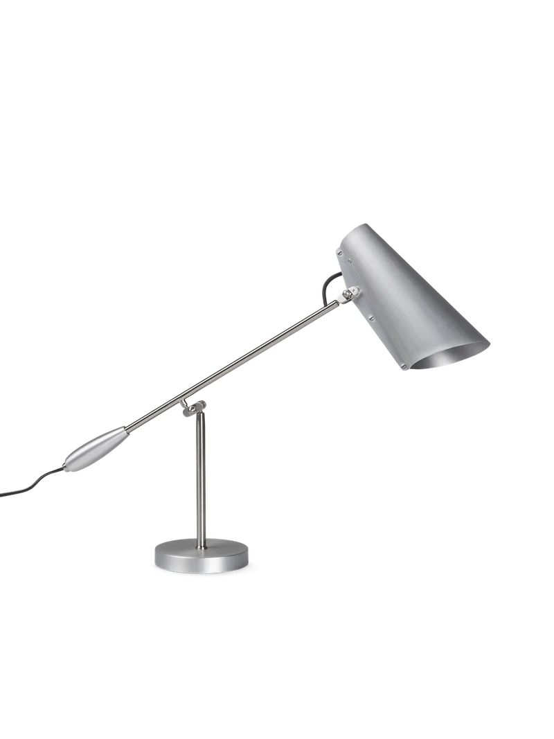 Birdy bordlampe van Northern in 70-årsjubileum aluminium – productfoto