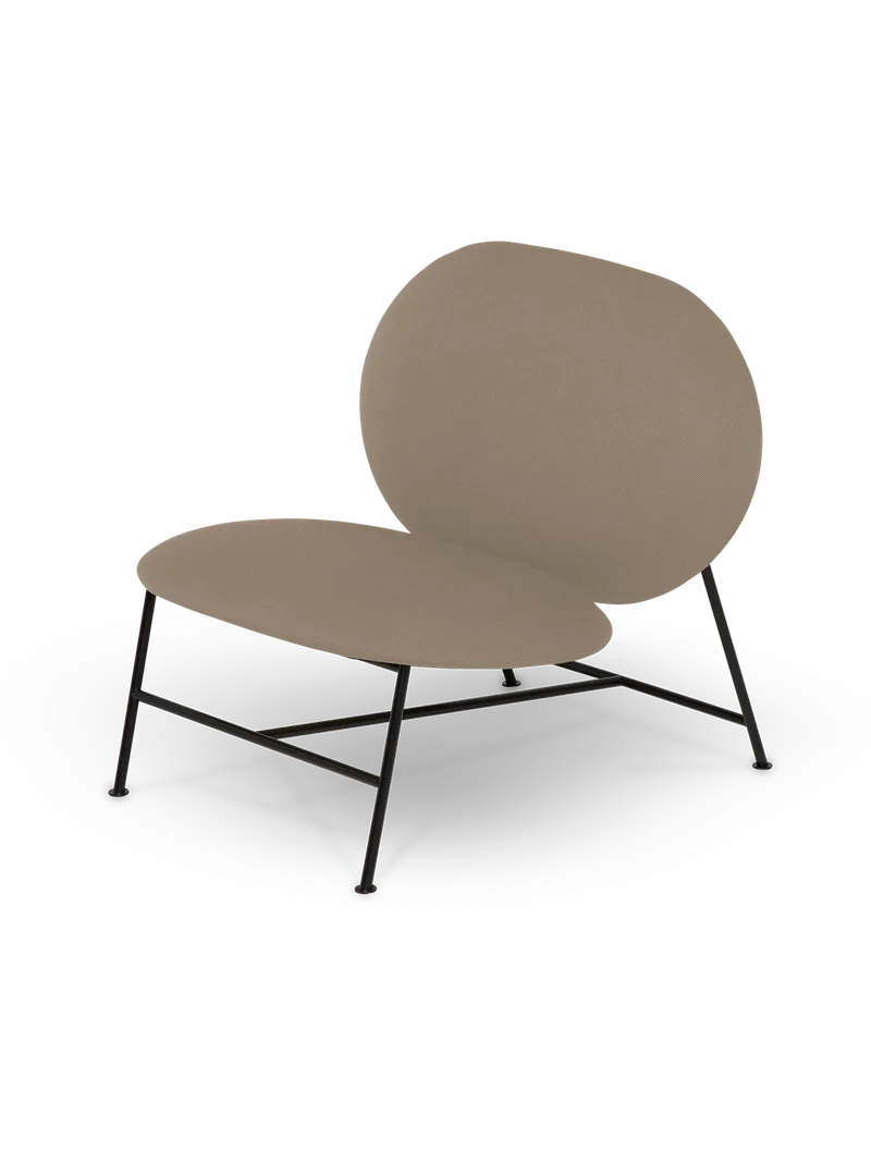Oblong loungestol by Northern in Lys brun (Brusvik 65) – product photo