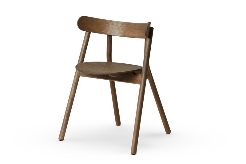 Oaki spisestol by Northern in Røkt eikefinish, Ingen polstring – product photo