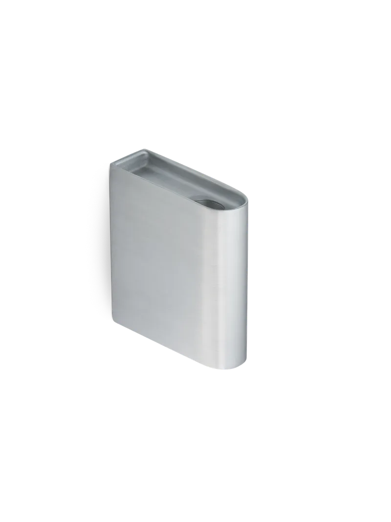 Monolith lysestake by Northern in Vegg, Aluminium – product photo