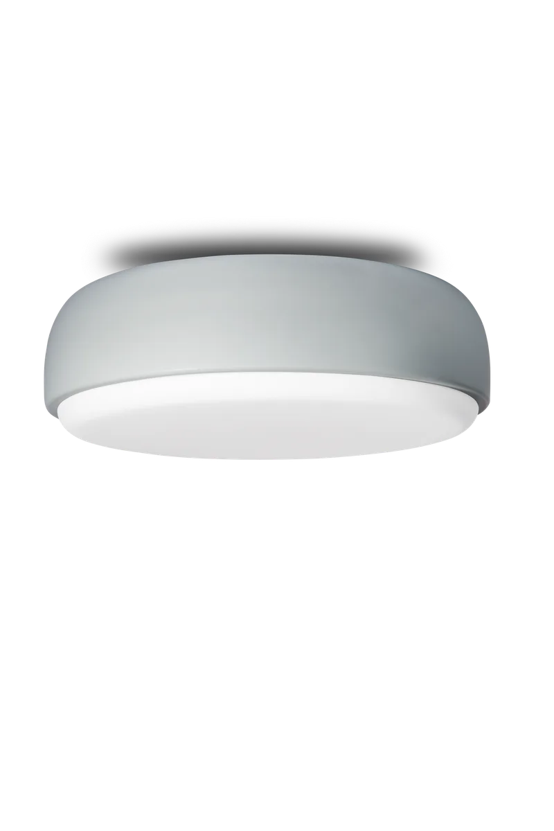 Over Me tak-/vegglampe von Northern in D 40 cm, Støvblå – Produktfoto