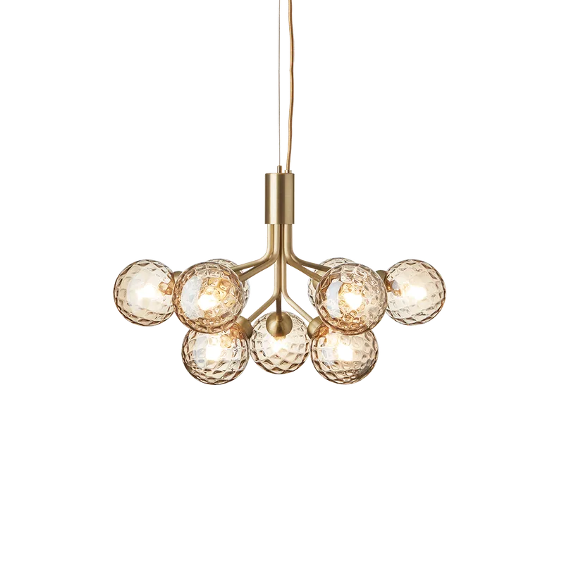 Apiales 9 Lysekrone van Nuura in Brushed brass / optic gold – productfoto