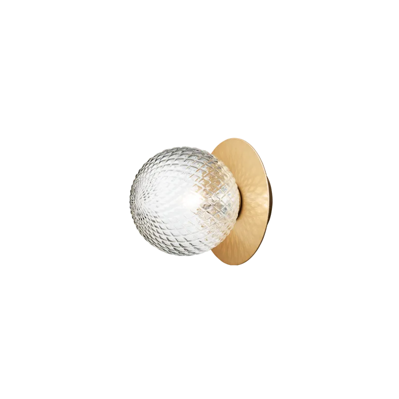 Liila 1 Medium Væglampe van Nuura in Nordic gold / optic clear – productfoto