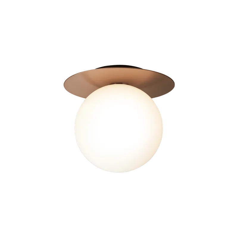 Liila 1 Large Væglampe von Nuura in Dark bronze / opal – Produktfoto