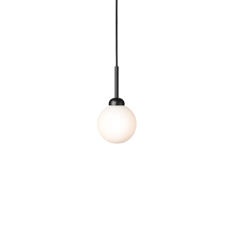 Apiales 1 Pendel von Nuura in Satin black / opal – Produktfoto