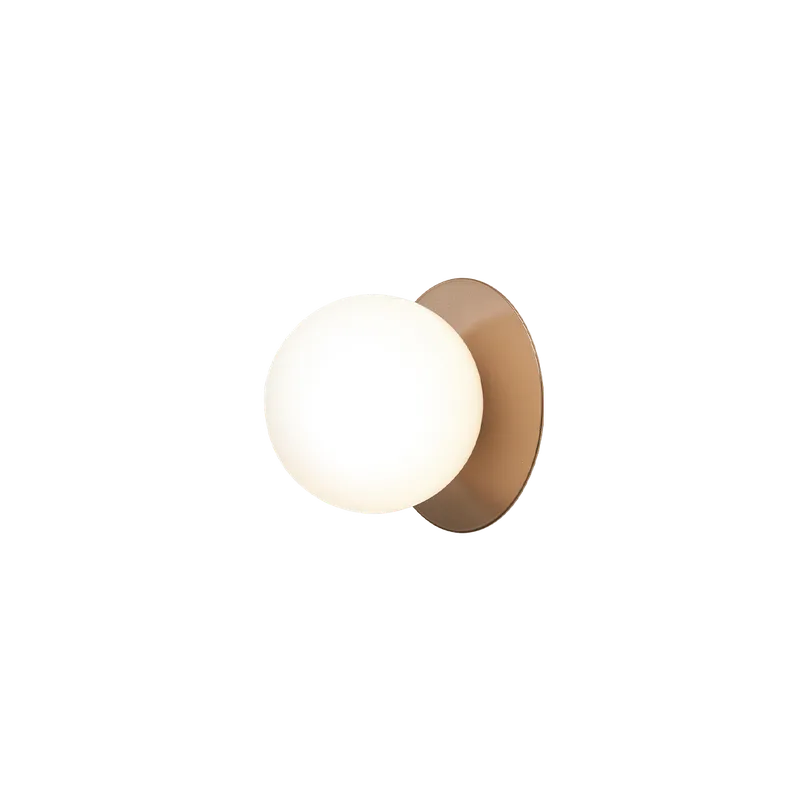 Liila 1 Medium Væglampe by Nuura in Dark bronze / opal – product photo