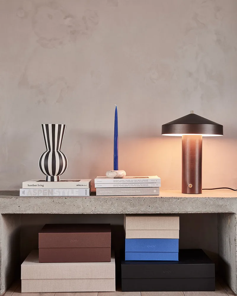 Hatto Table Lamp (EU) de OYOY Living Design – photo d’ambiance