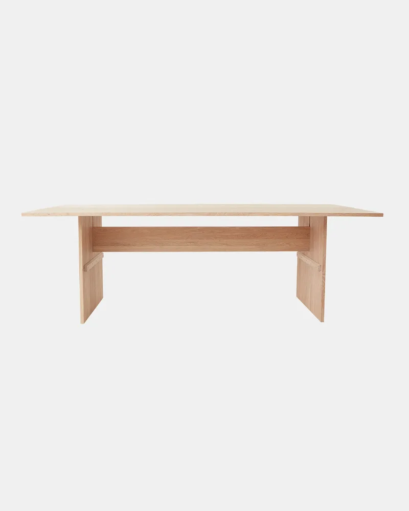 Kotai Dining Table van OYOY Living Design – productfoto