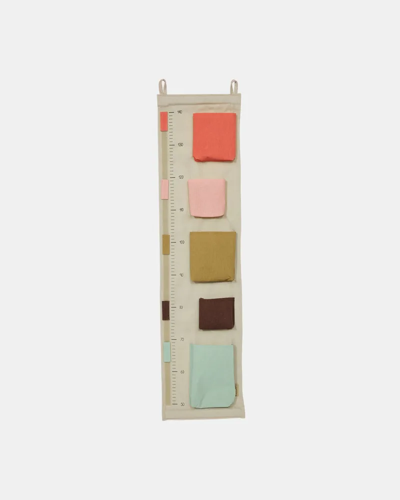 Saga Growth Chart Storage von OYOY Living Design – Produktfoto