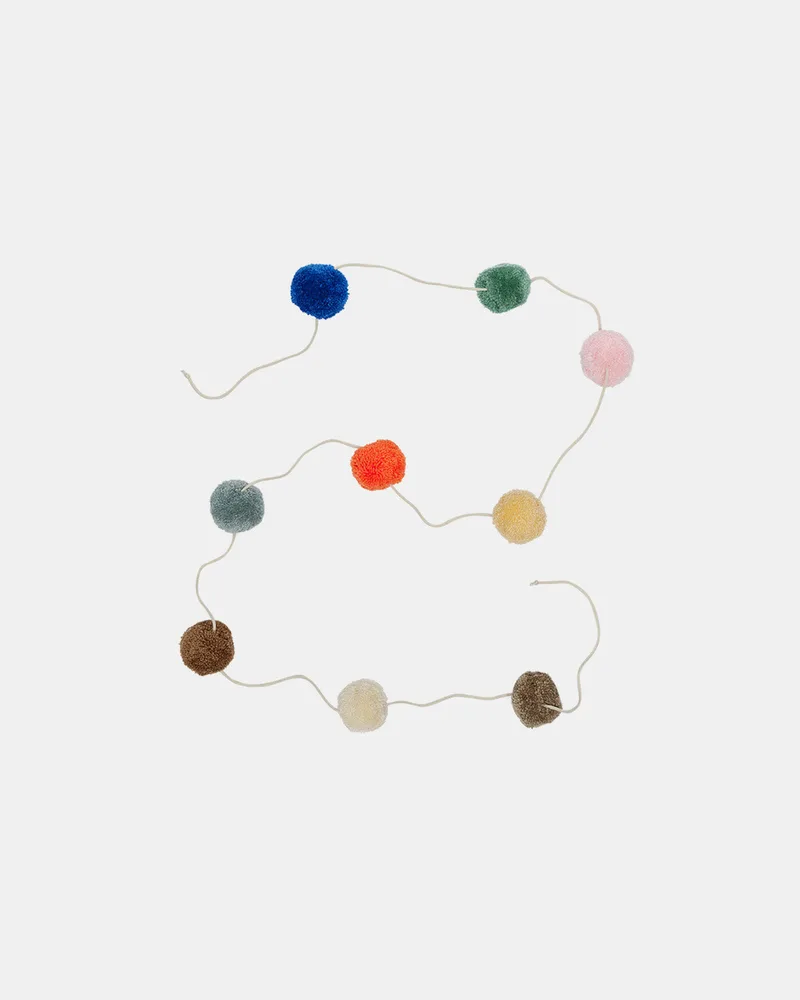 Pom Pom Garlander by OYOY Living Design – product photo