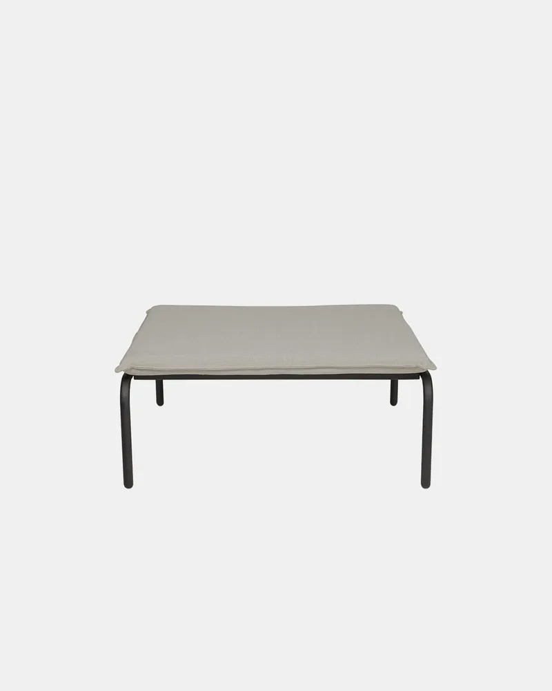 Furi Outdoor Lounge Ottoman von OYOY Living Design – Produktfoto