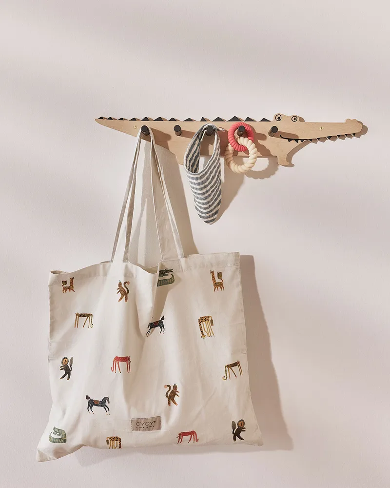 Crocodile Coat Rack by OYOY Living Design – product photo