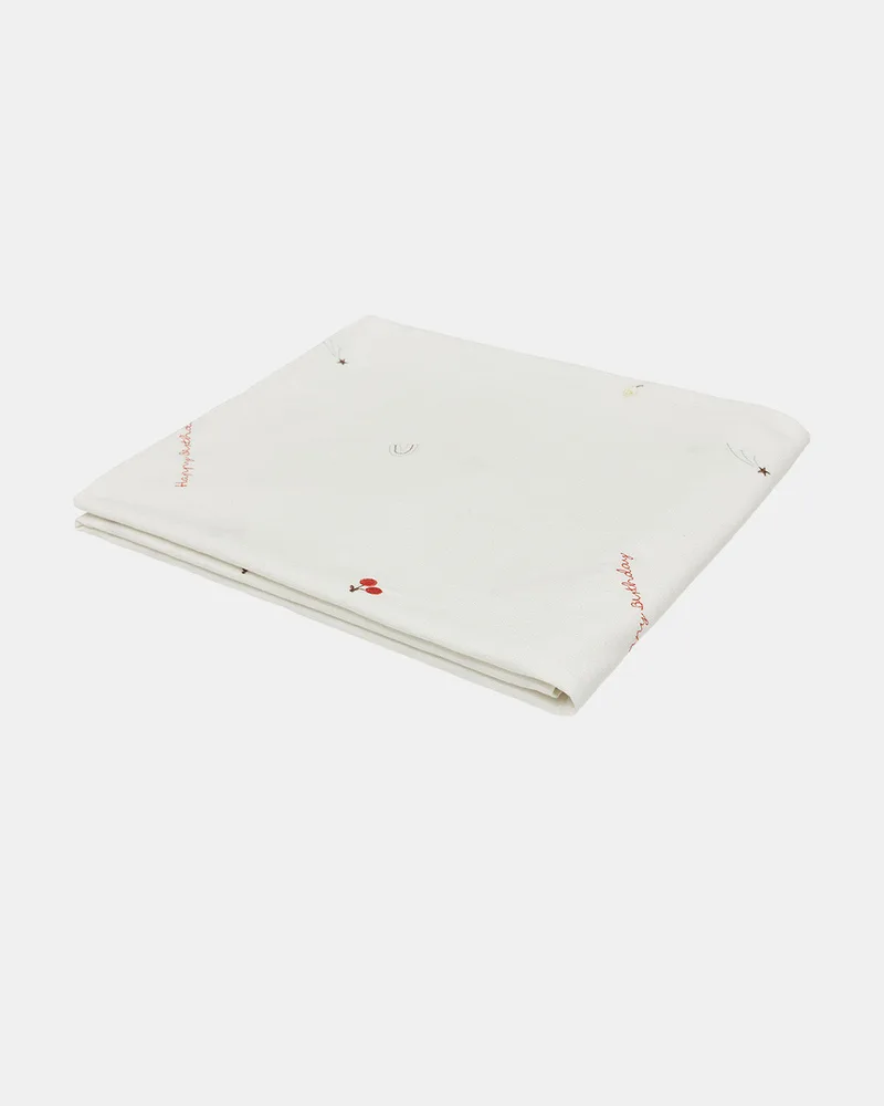 Birthday Tablecloth - 160x160 cm van OYOY Living Design – productfoto