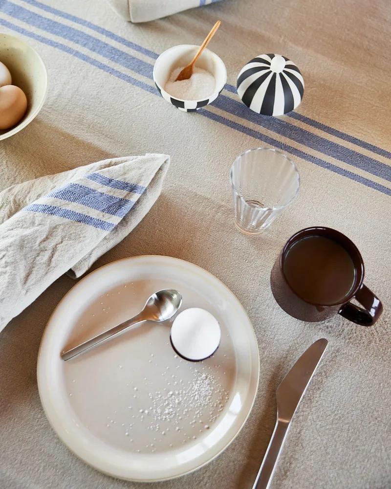 Yuka Lunch Plate - Pack of 2 de OYOY Living Design – photo d’ambiance