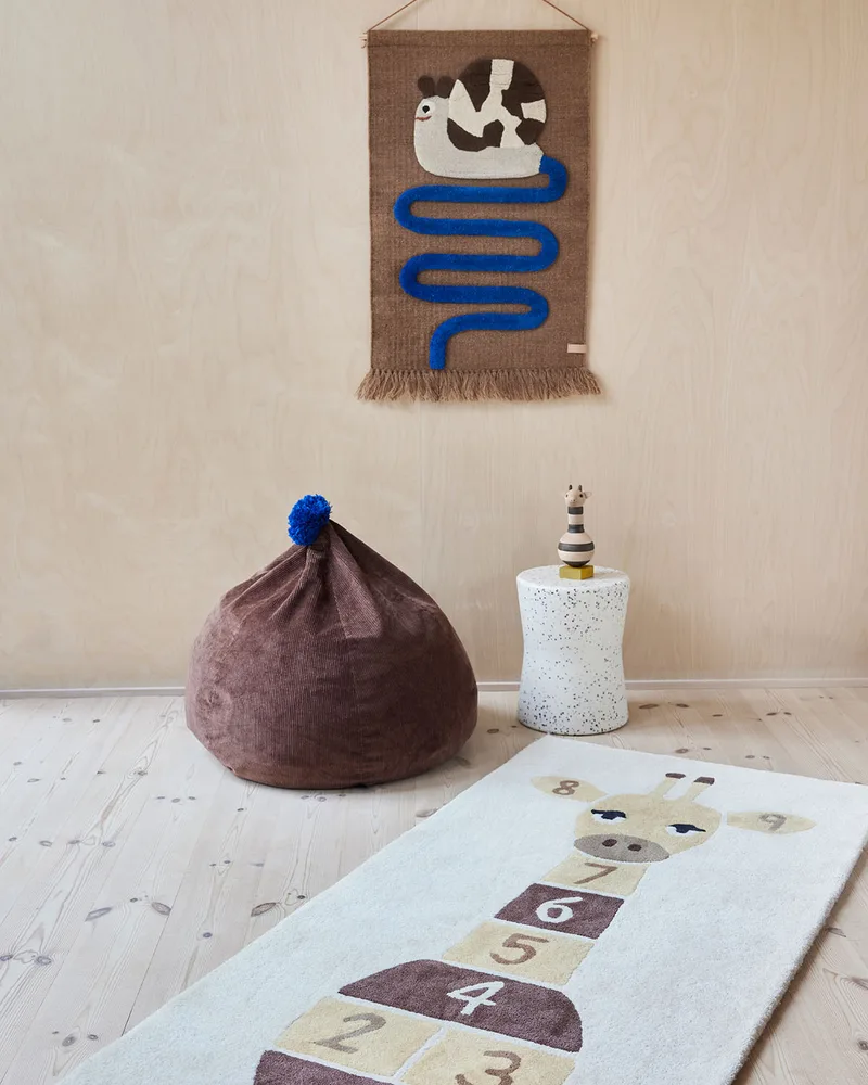 Giraf Hopscotch Rug by OYOY Living Design – interior photo