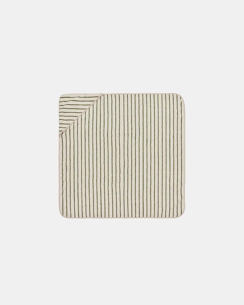 Raita Hooded Towel von OYOY Living Design – Produktfoto