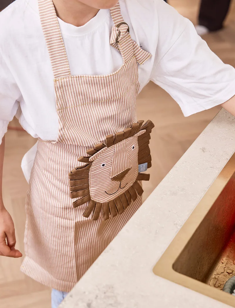 Striped Denim Lion Apron by OYOY Living Design – interior photo