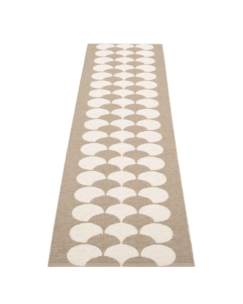 POPPY Potato - Runner Rug de Pappelina en Potato, 70 × 150 cm – photo du produit