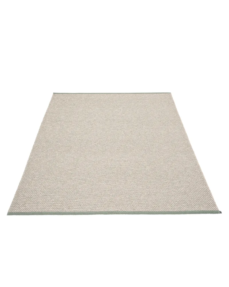 EFFI Army - Area Rug de Pappelina en Army, Area Rug, 180 × 260 cm – photo du produit