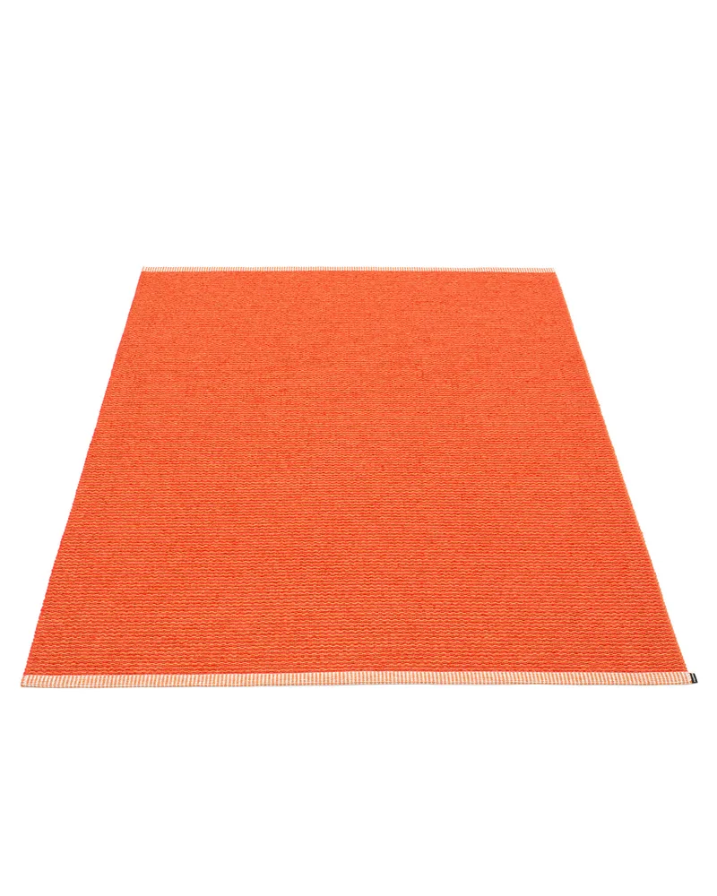 MONO Pale Orange - Area Rug van Pappelina in 180 × 220 cm – productfoto