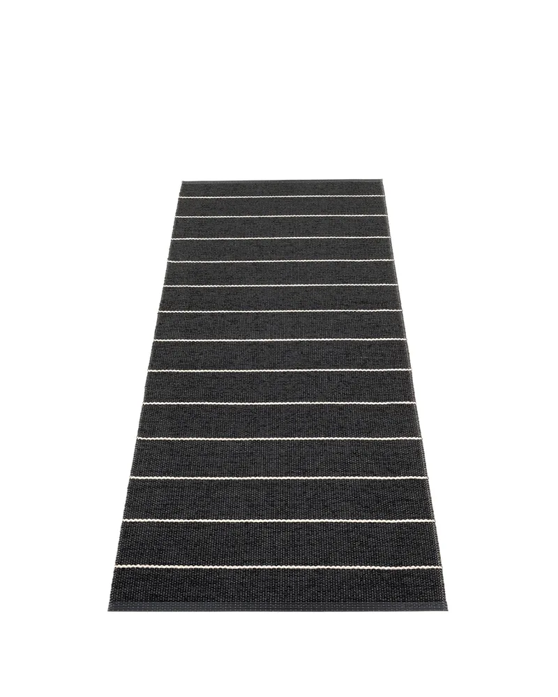 CARL Black - Runner Rug von Pappelina in Black, Runner Rug, 70 × 180 cm – Produktfoto