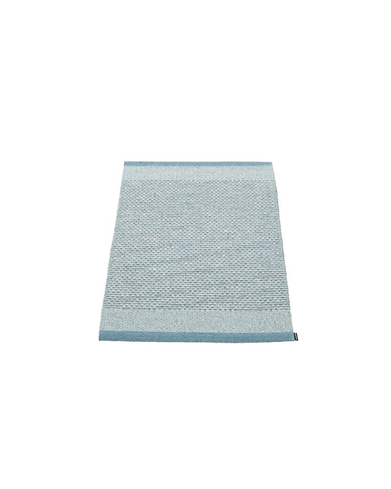 EDIT Dove Blue - Small Rug van Pappelina in Dove Blue, Small Rug, 60 × 85 cm – productfoto
