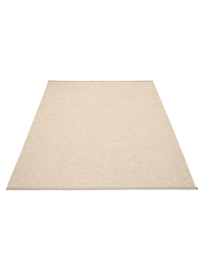 EFFI Mud - Area Rug by Pappelina in Mud, Area Rug, 180 × 260 cm – product photo