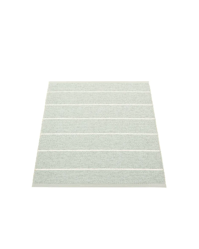 CARL Sage - Small Rug van Pappelina in Sage, Small Rug, 70 × 90 cm – productfoto