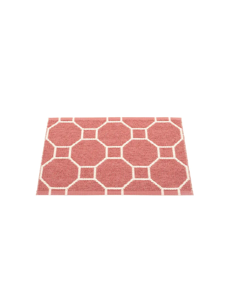 RAKEL Blush - Small Rug by Pappelina in 70 × 50 cm – product photo