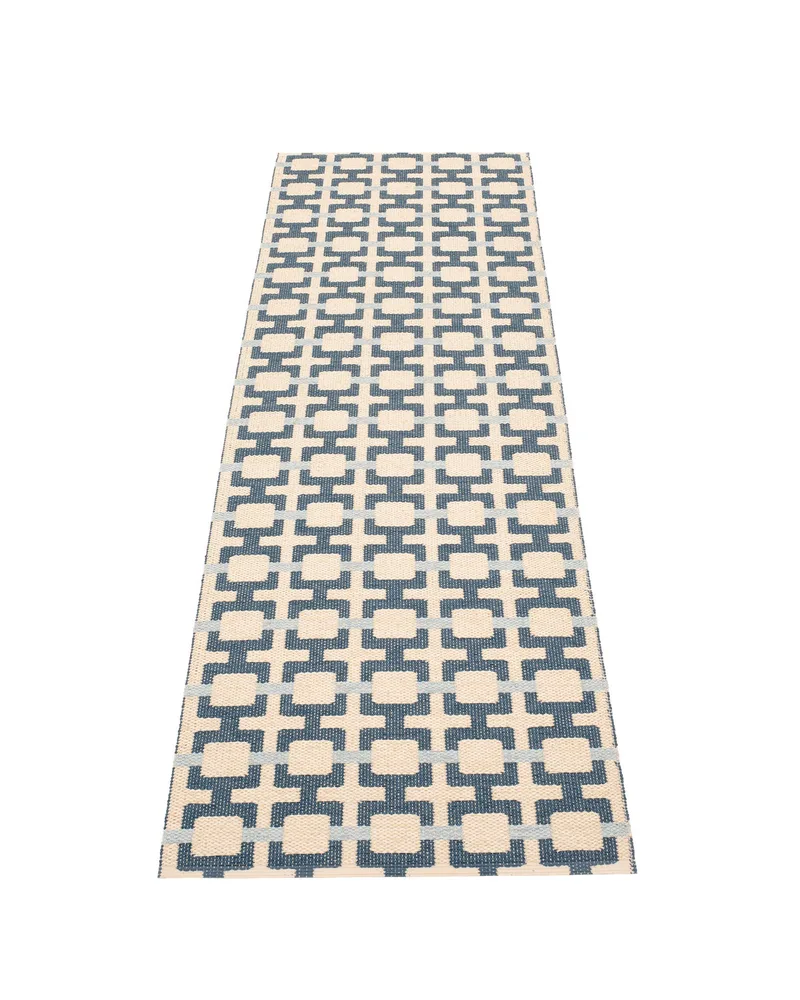 TOM Ocean Blue - Runner Rug von Pappelina in Ocean Blue, 70 × 120 cm – Produktfoto