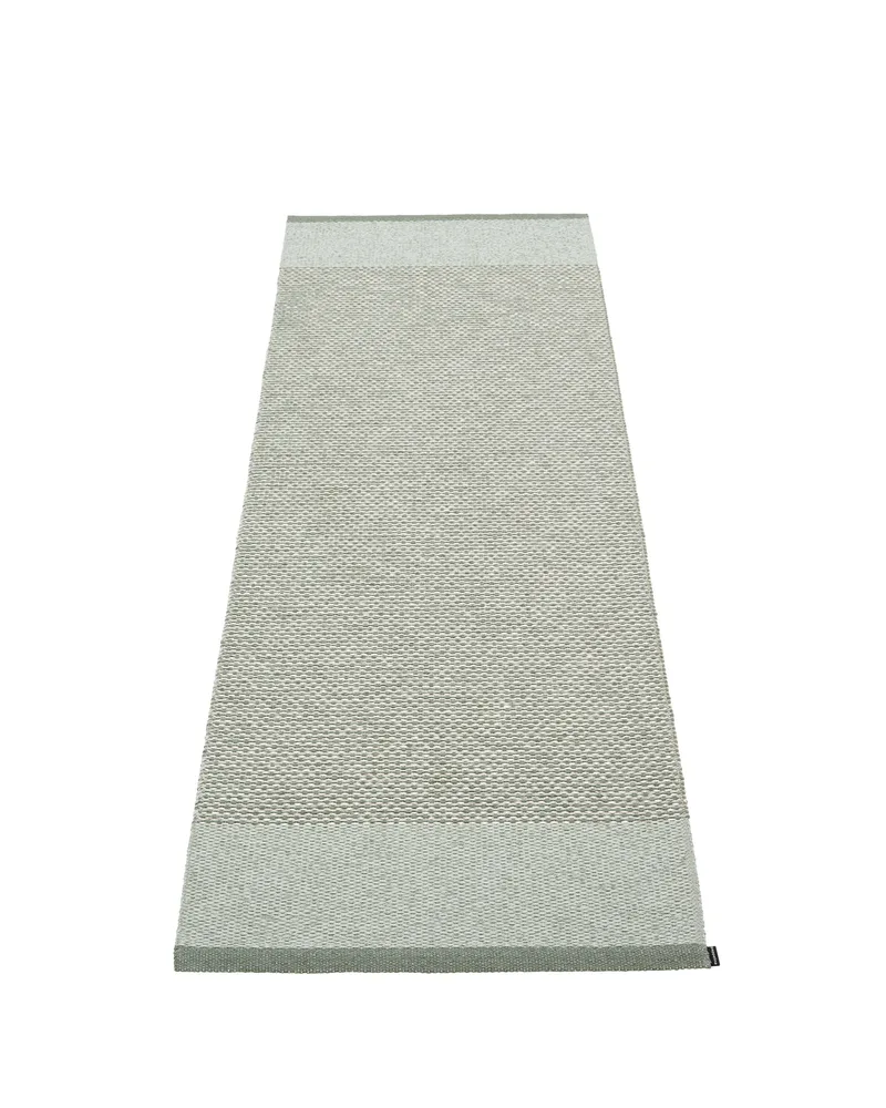 EDIT Army - Runner Rug von Pappelina in Army, Runner Rug, 70 × 120 cm – Produktfoto