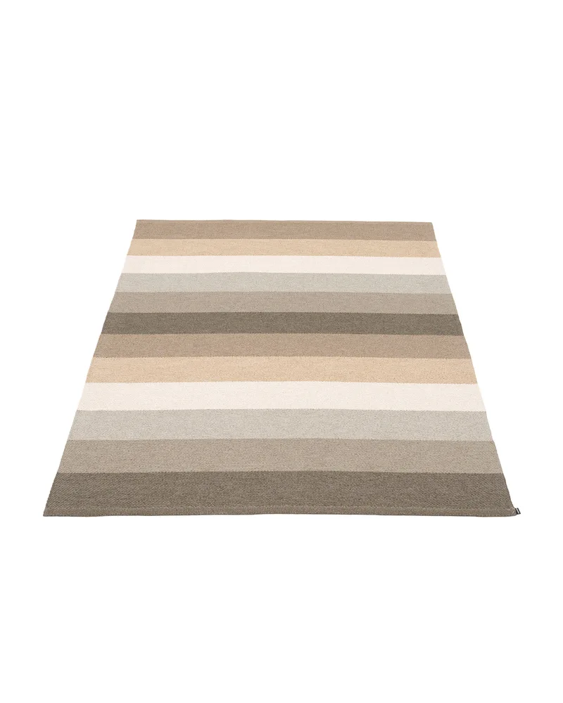 MOLLY Clay - Area Rug von Pappelina in Clay, Area Rug, 140 × 200 cm – Produktfoto