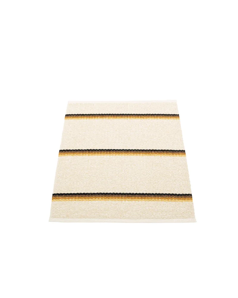 OLLE Ochre - Small Rug von Pappelina in 70 × 90 cm – Produktfoto