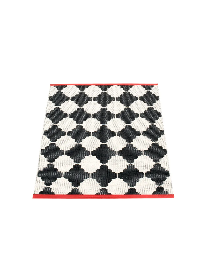 MARRE Black - Small Rug de Pappelina en Black, Small Rug, 70 × 90 cm – photo du produit