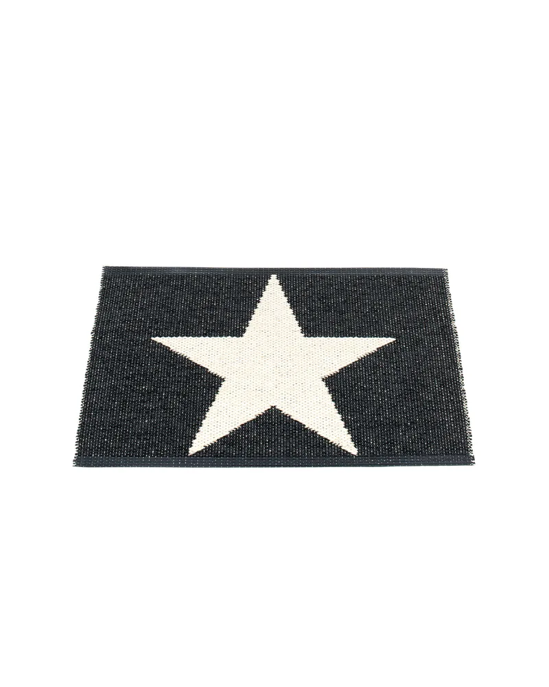 VIGGO ONE Black - Small Rug van Pappelina in Black, Small Rug, 70 × 50 cm – productfoto