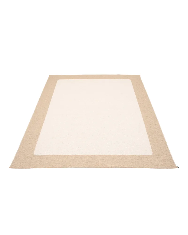 ILDA Beige - Area Rug van Pappelina in Beige, Area Rug, 180 × 180 cm – productfoto