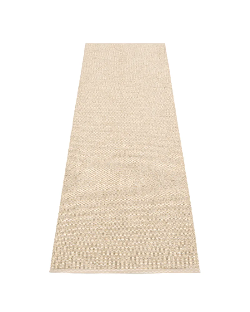 SVEA Beige - Runner Rug von Pappelina in Beige, Runner Rug, 70 × 160 cm – Produktfoto