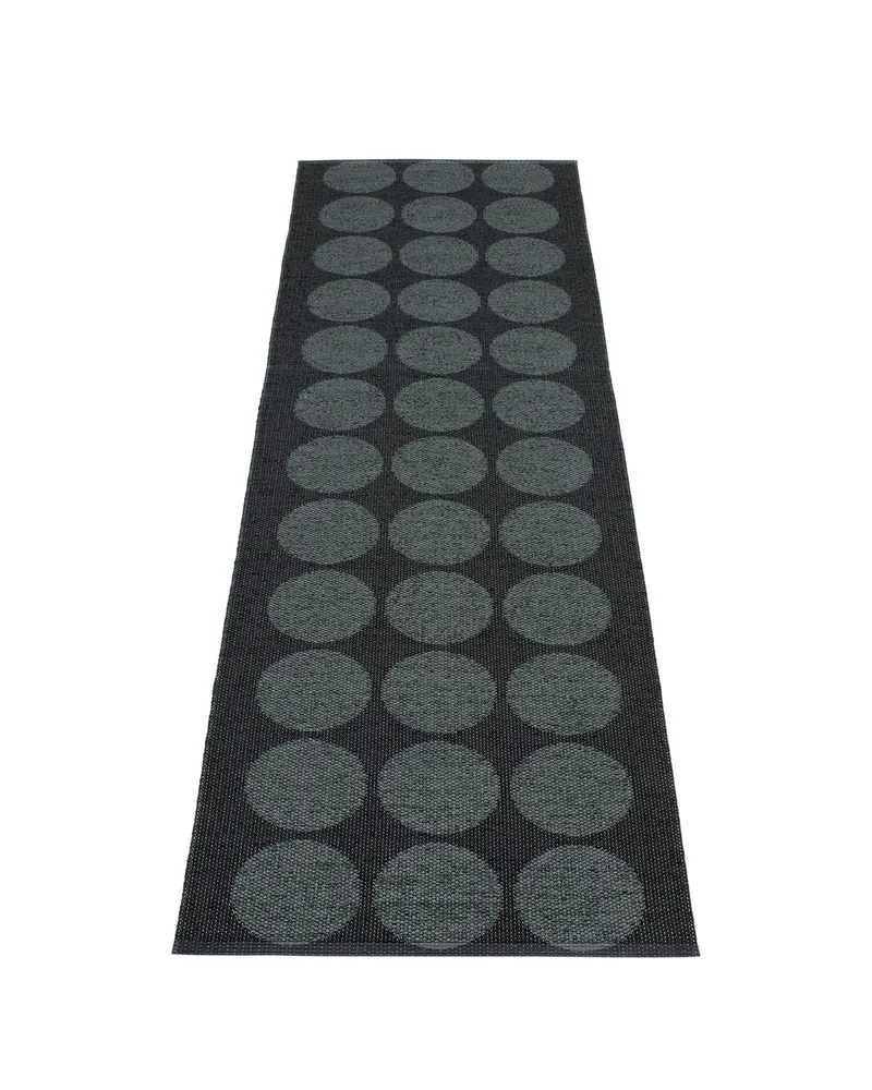HUGO Black - Runner Rug van Pappelina in 70 × 240 cm – productfoto