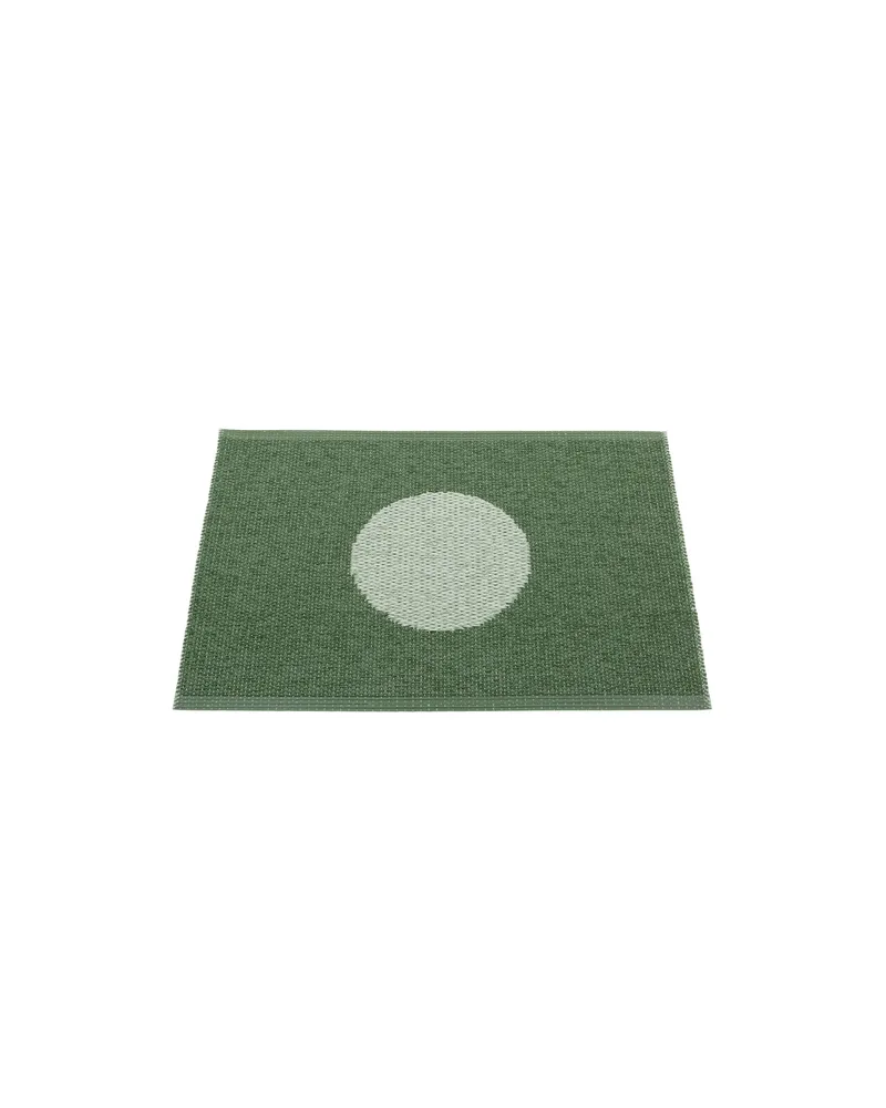 VERA POP Leaf - Small Rug by Pappelina in Leaf, Small Rug, 70 × 50 cm – product photo