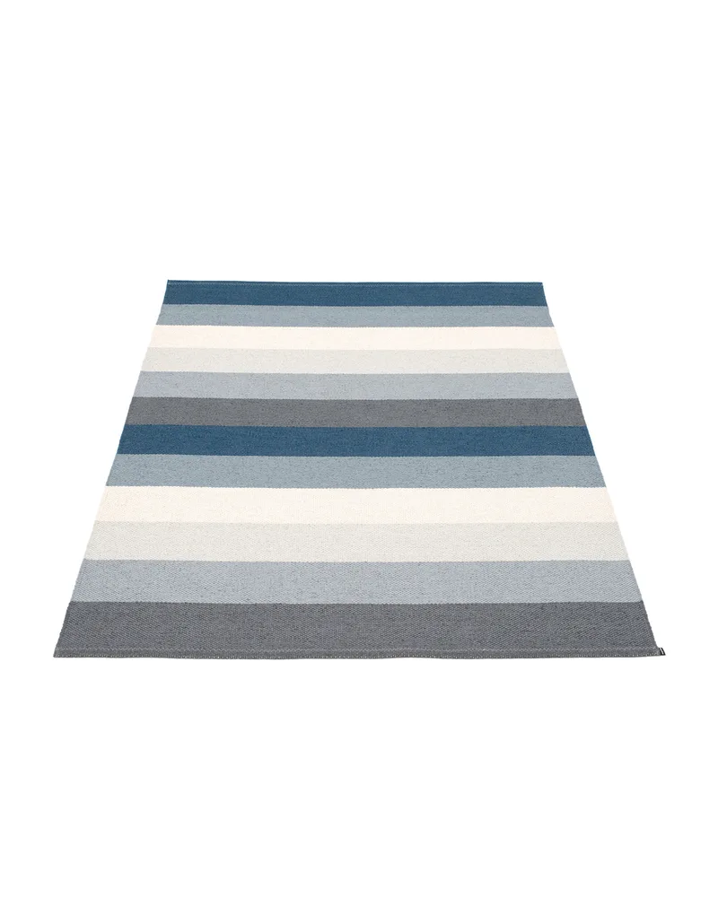 MOLLY Ocean Grey - Area Rug by Pappelina in Ocean Grey, Area Rug, 140 × 200 cm – product photo