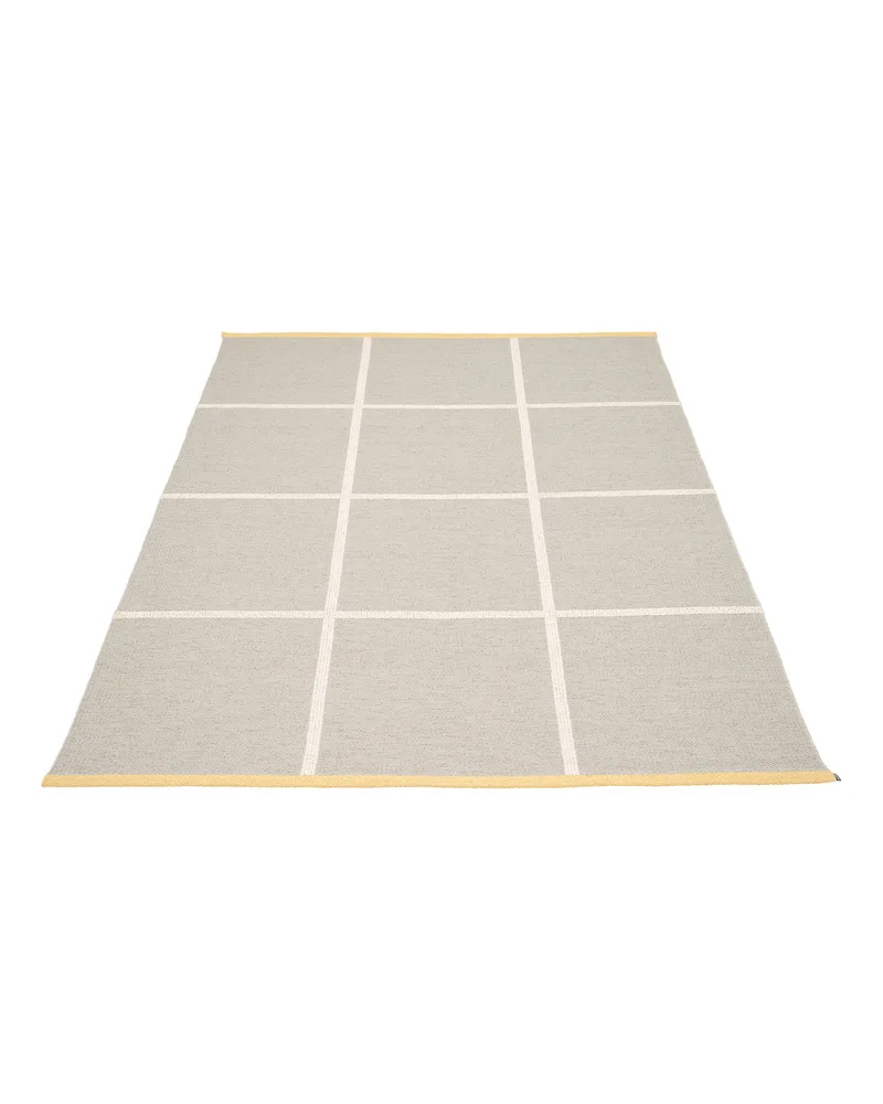 CRISS Linen - Area Rug by Pappelina in Linen, Area Rug, 180 × 260 cm – product photo