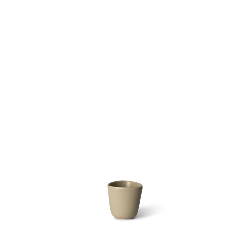 Signature Cup, Espresso van Ro Collection in Soft sand – productfoto