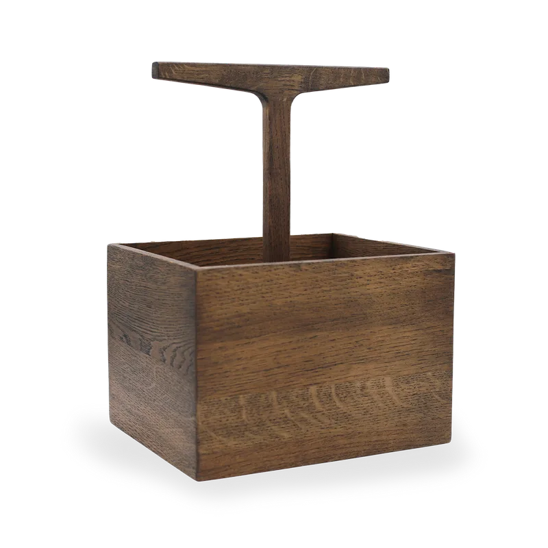 Toolbox, High van Ro Collection in Dark stained – productfoto